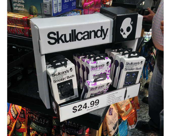 Skullcandy Counter Display