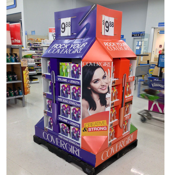 Rock Your Covergirl Pallet Display