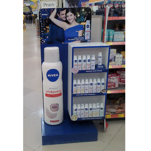 Nivea Whitening Floor Display