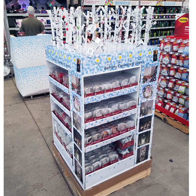 Holiday Living Interactive Pallet Display