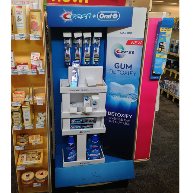 Crest Gum Detoxify End Cap Display